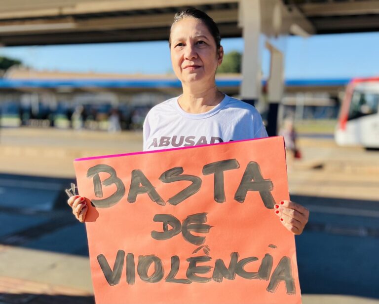 Câmara aprova projeto de Luiza Ribeiro que institui Dia Municipal de Reflexão e Memória pelas Vítimas de Feminicídio