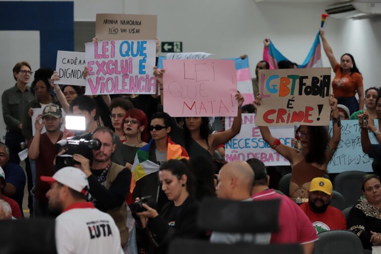 Vereadora Luiza promove audiência pública para debater direitos da população LGBTQIAPN+ e combate à violência